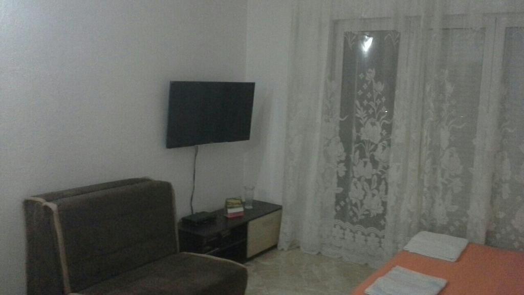 Apartments Neda Sutomore Luaran gambar