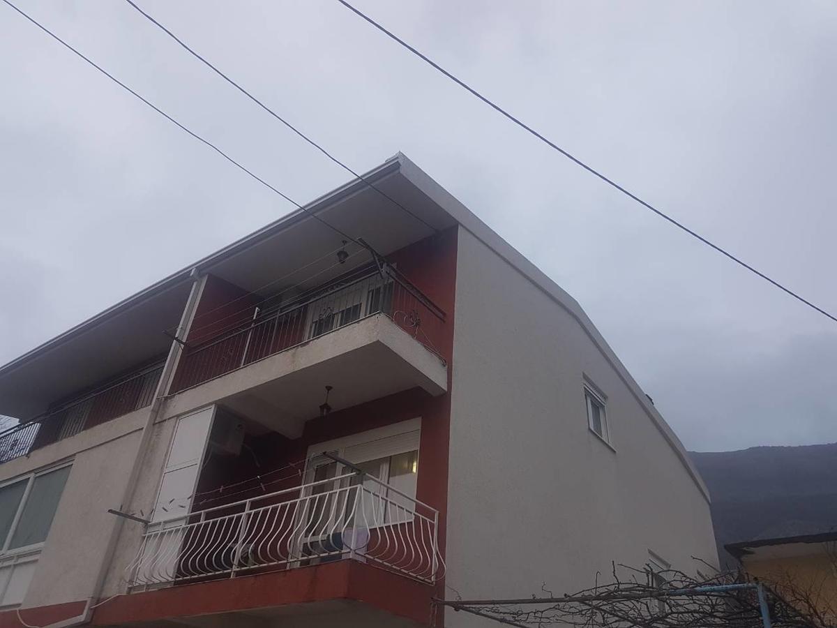 Apartments Neda Sutomore Luaran gambar